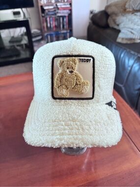 Goorin Bros. “DOUBLE STUFFED TEDDY Trucker Hat Mesh SnapBack NWT.